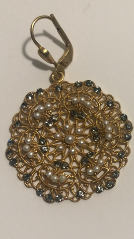 Small Filigree with Seed Pearl